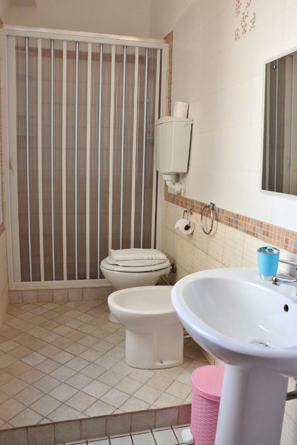 B&B Nettuno Beach Милацо Стая снимка